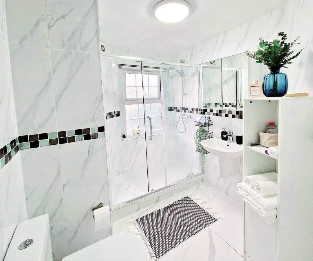 Charming Room In Central לונדון מראה חיצוני תמונה